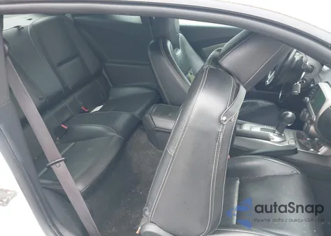 2014 Chevrolet Camaro 2Lt z USA, uszkodzony, nr VIN 2G1FC1E39E9237893